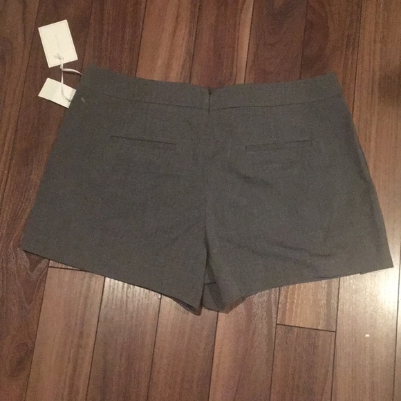 1 STATE Women’s Grey Shorts Size 10 - Picture 6 of 7